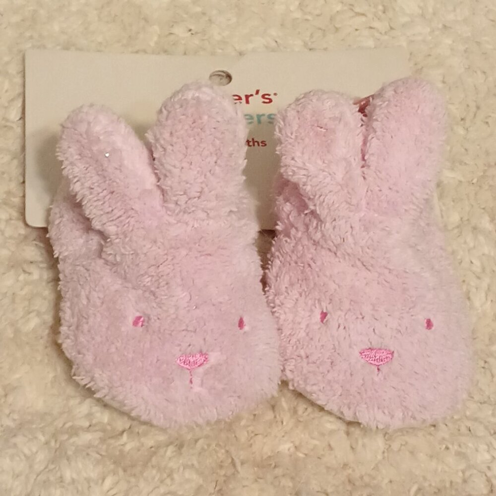 NWT ~ Carter's Child of Mine Baby Girl Fuzzy Bunny Slippers (Size: 0-6 months)